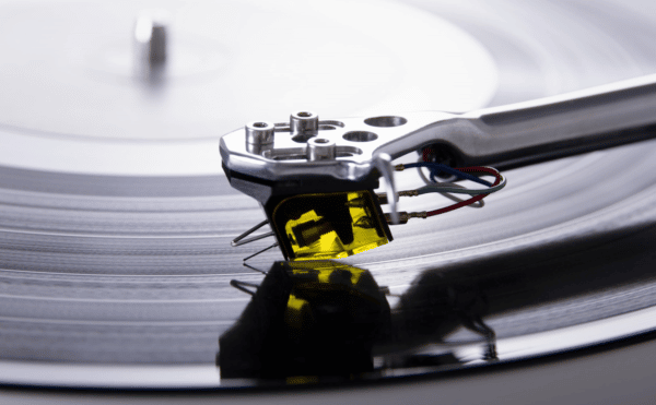 REGA PLANAR 10 platenspeler met Alpetha 3 Element - Afbeelding 9