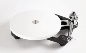 REGA PLANAR 10 platenspeler met Alpetha 3 Element