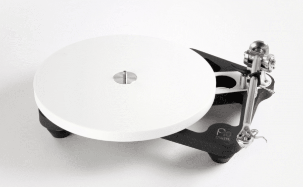 REGA PLANAR 10 platenspeler met Alpetha 3 Element