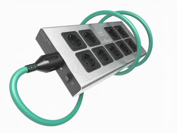 Isotek V5 POLARIS 9 voudig netfilter