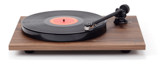 REGA PLANAR 1 walnoot platenspeler
