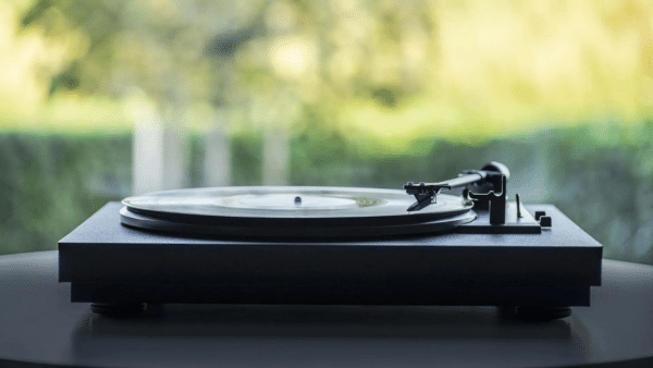 Pro-Ject A1 OM10 platenspeler - Afbeelding 5