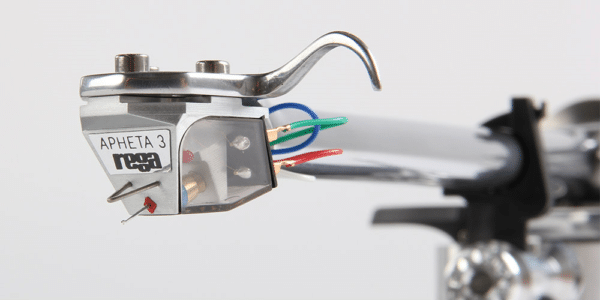 REGA PLANAR 10 met Alpetha 3 wit platenspeler - Afbeelding 2