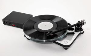 REGA PLANAR 8 APHETA3 MC wit platenspeler